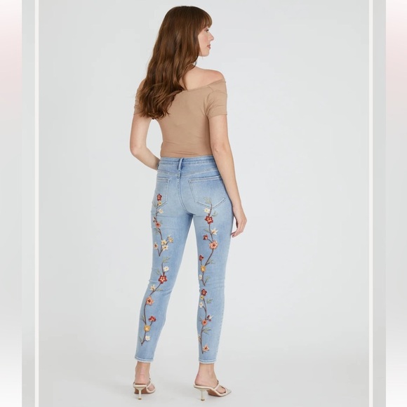 DRIFTWOOD Jackie Skinny - Copper Foliage Embroidered Light Blue Women's Jeans - Picture 2 of 4